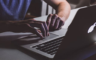 开yun体育-【线上投票选择最喜欢的球员】粉丝助阵年度MVP，线上投票活动方案策划